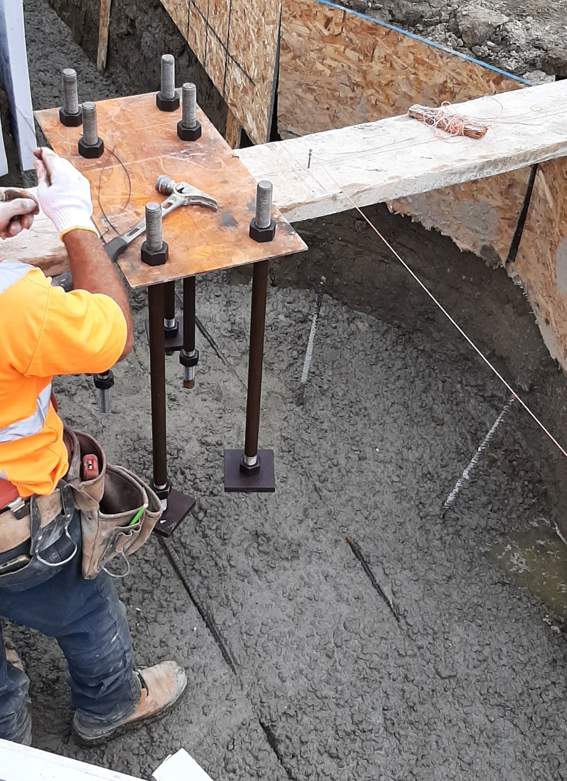 Footing and anchor bolt layout